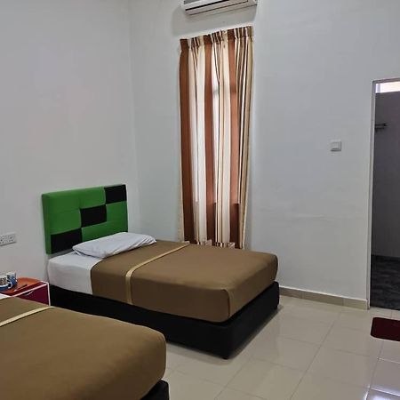 Dlayaran Villa Guest House 瓜拉云冰 外观 照片
