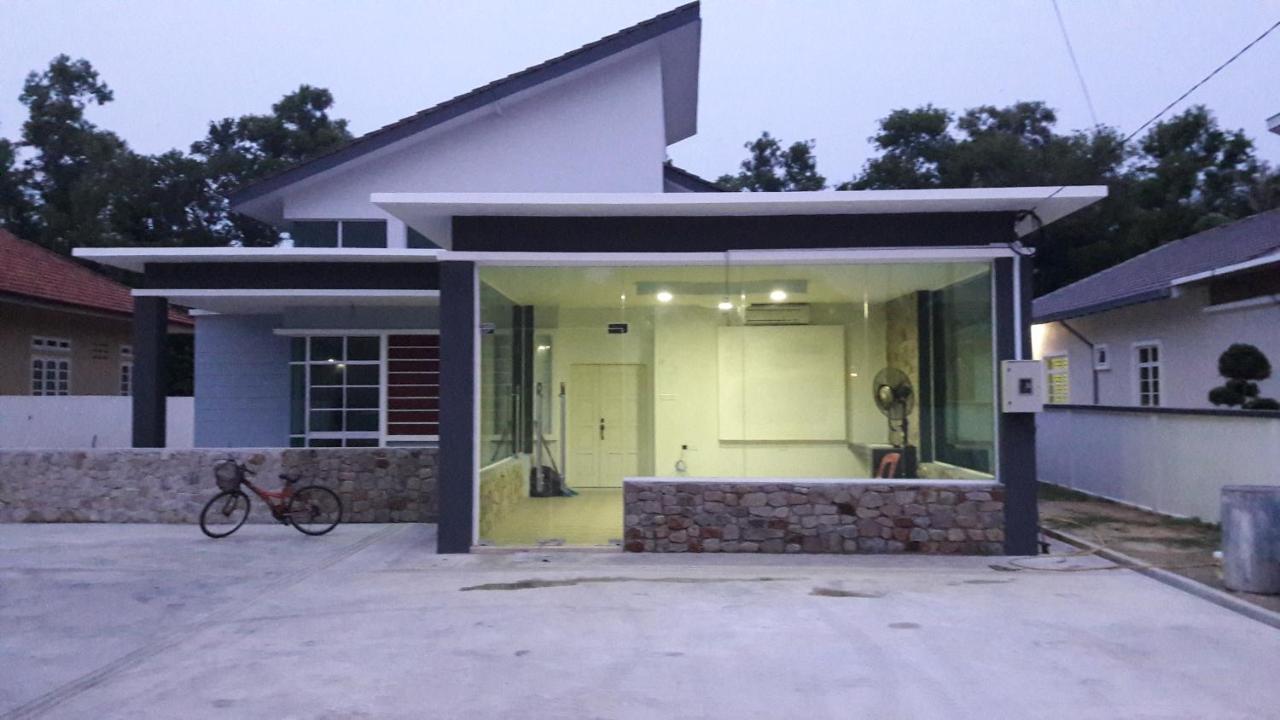 Dlayaran Villa Guest House 瓜拉云冰 外观 照片