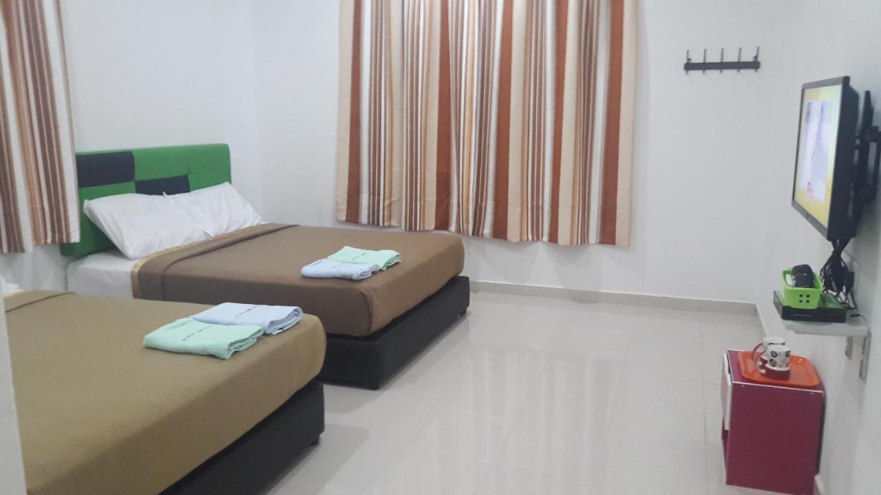 Dlayaran Villa Guest House 瓜拉云冰 外观 照片